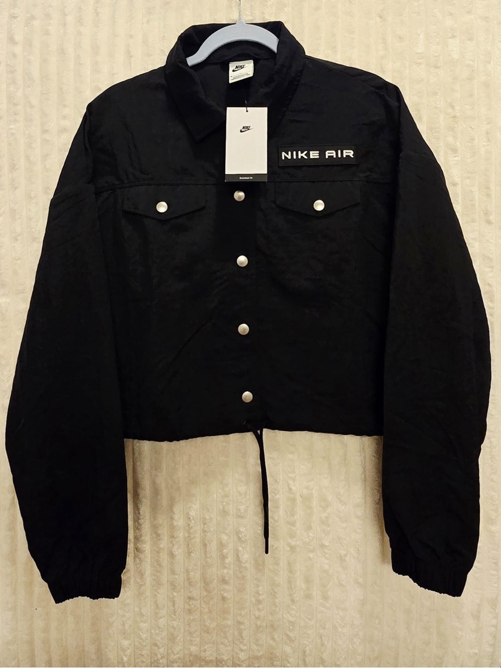Women’s Nike Air Black Cropped Snap-Front Jacket